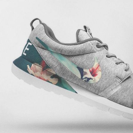 http://capetown.nop-station.com/images/thumbs/0000049_nike-floral-roshe-customized-running-shoes_450.jpeg